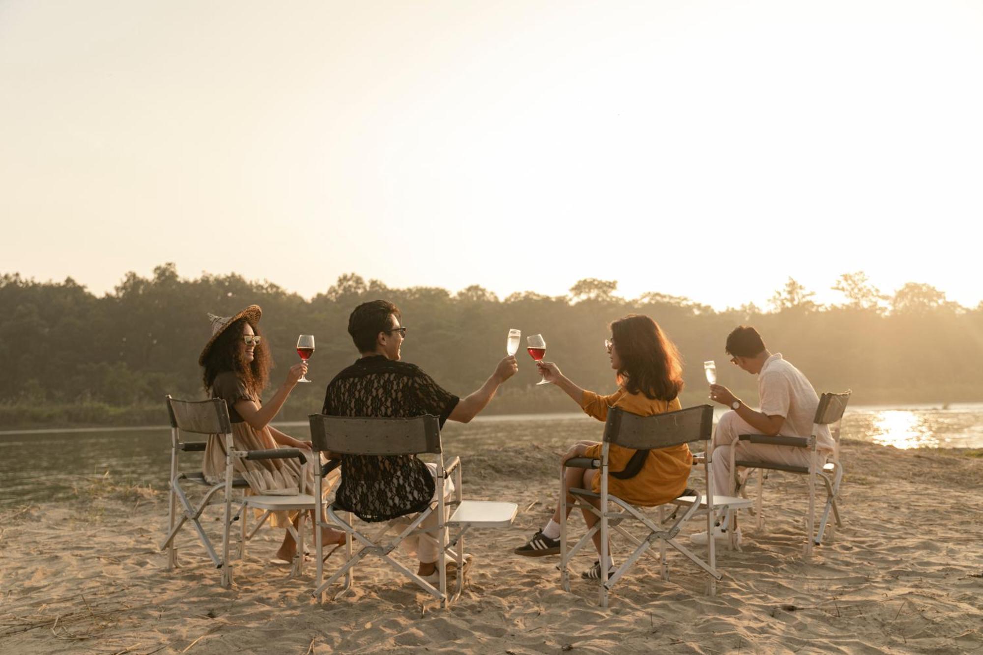 Kasara Chitwan Hotel Patlahara Luaran gambar