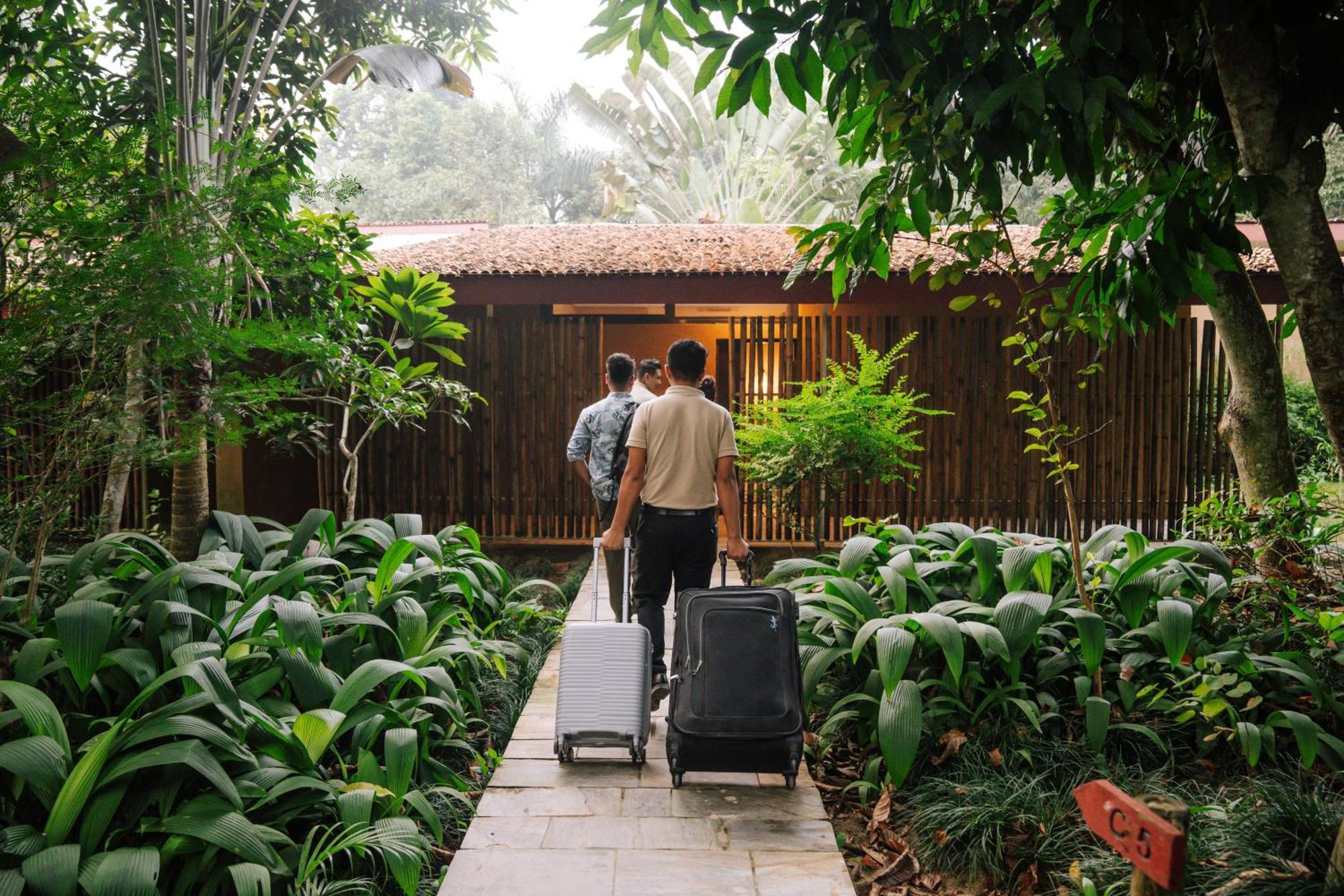 Kasara Chitwan Hotel Patlahara Luaran gambar