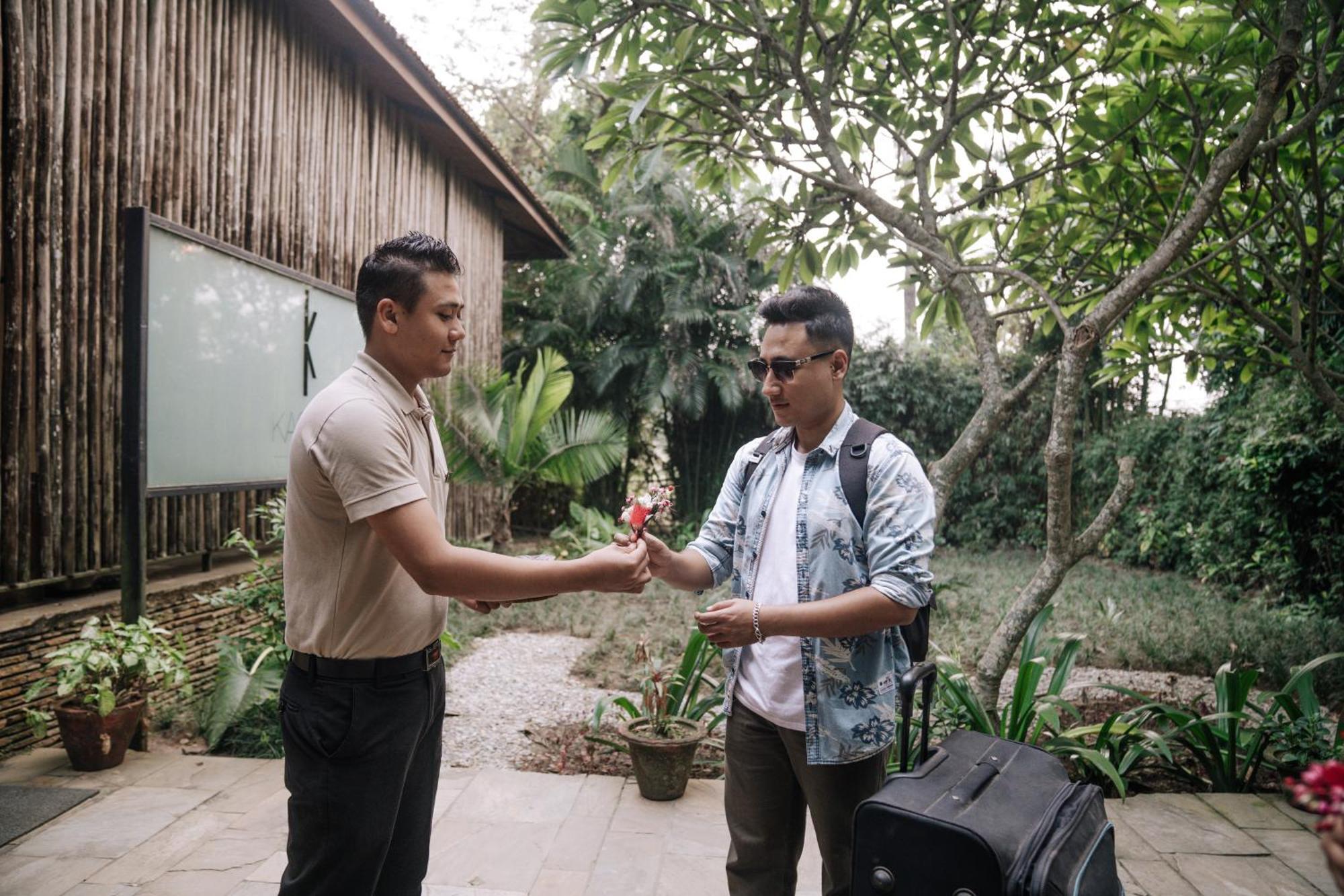 Kasara Chitwan Hotel Patlahara Luaran gambar